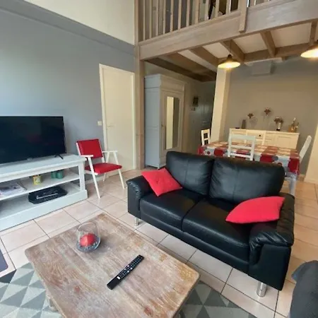 Maison 3 Ch. à Avec Jardin, Wifi Et Animaux Acceptés - Fr-1-494-143